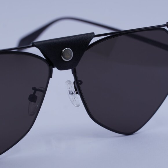 Alexander McQueen AM0317S 001 Sunglasses Black Geometric Frame, Grey Lenses - Picture 3 of 11